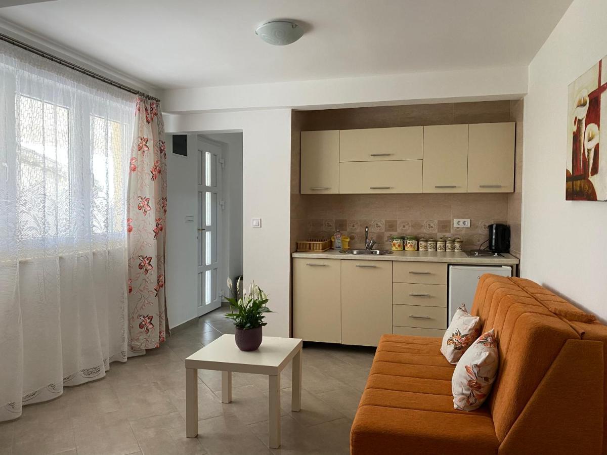 Dajkovic Apartmani Bar Ngoại thất bức ảnh