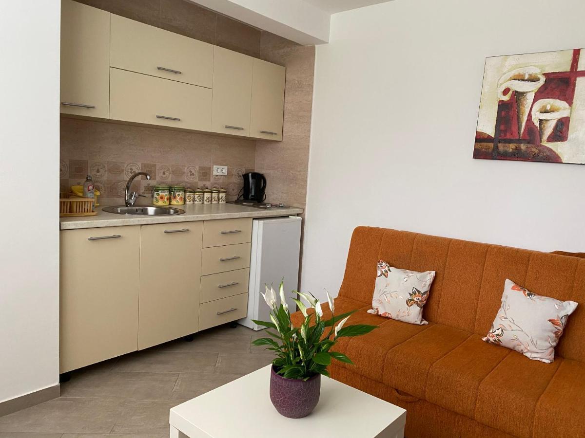 Dajkovic Apartmani Bar Ngoại thất bức ảnh
