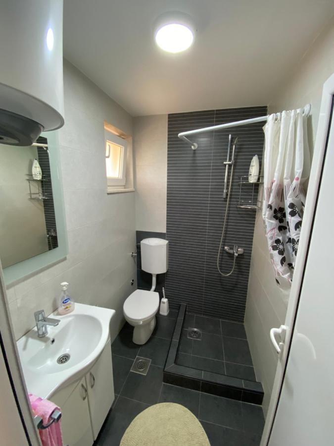 Dajkovic Apartmani Bar Ngoại thất bức ảnh