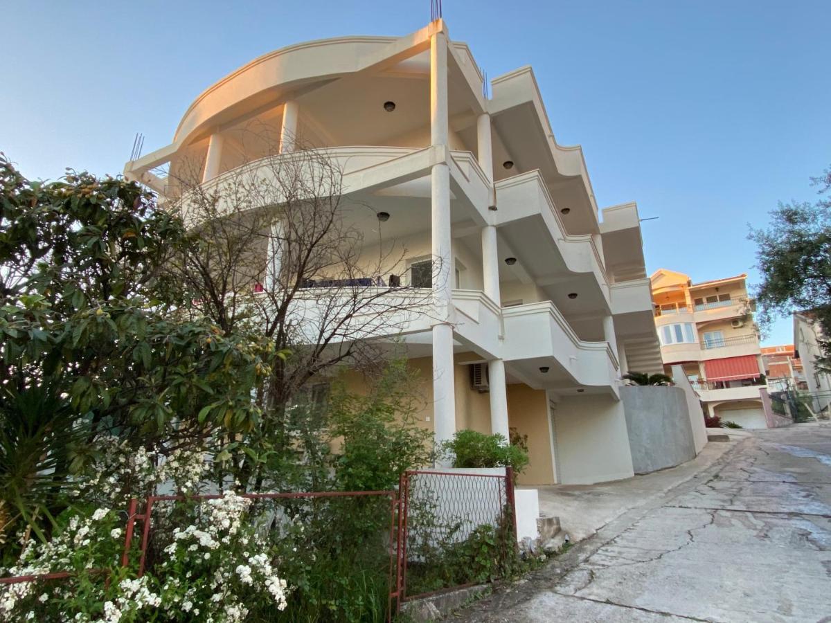 Dajkovic Apartmani Bar Ngoại thất bức ảnh