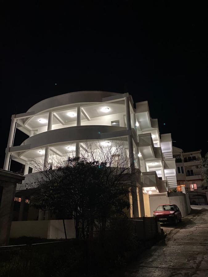 Dajkovic Apartmani Bar Ngoại thất bức ảnh